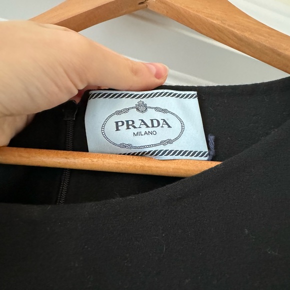 Wool knee length PRADA dress - Picture 3 of 6